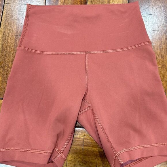 Lululemon Wunder Train 6” - Picture 1 of 3